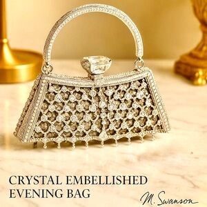 Besso Silver Snakeskin Crystal Evening Clutch – Elizabeth Taylor Design